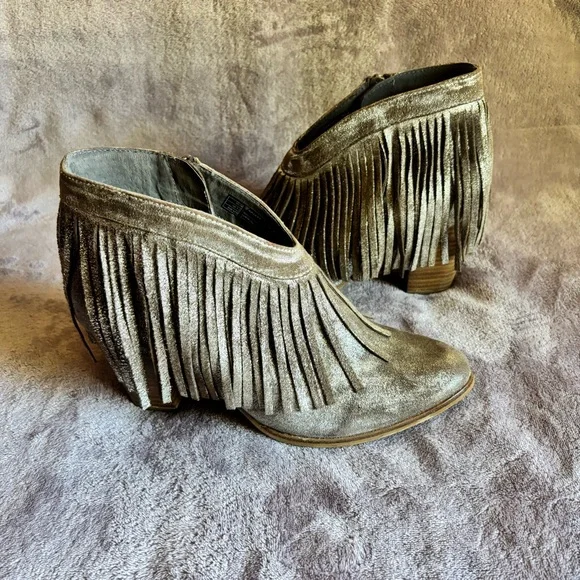 Ariat Unbrindled Layla metallic fringe western boots size 10 - Picture 6 of 15